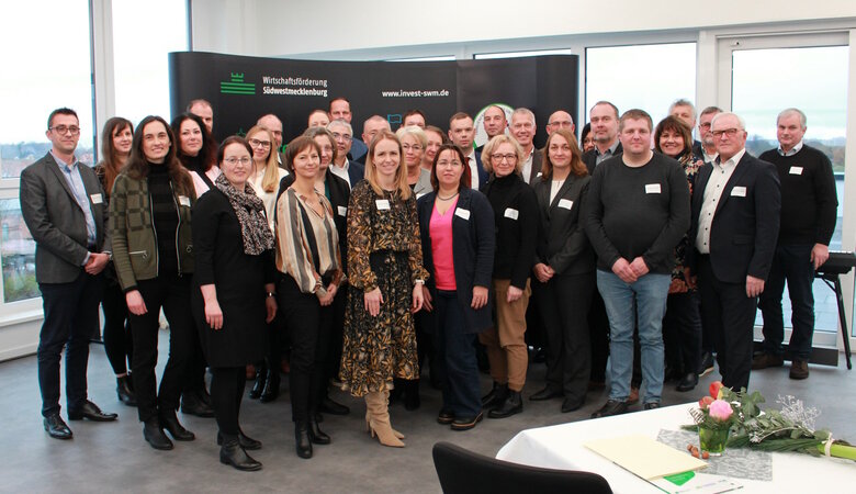 csm_FamSie_Webseite_2023_Gruppenfoto_df4ce1a4ef